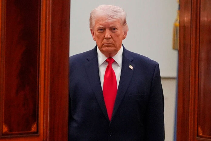 Trump-impulsa-presupuesto-con-$1,5-billones-para-defensa-y-recortes-a-programas-internos