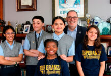 Esperanza: 40 años promoviendo educación, desarrollo económico y vivienda entre latinos de Filadelfia