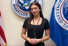 Funcionaria de EE. UU. suspendida tras denuncia por relación con beneficios económicos funcionaria