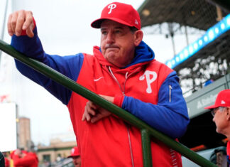 Filis despiden al mánager Rob Thomson tras perder 11 de 12 y nombran a Mattingly como interino