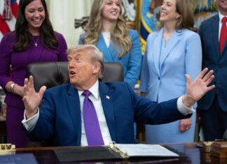 Trump considera «seriamente» convertir a Venezuela en el estado 51 de EE. UU., según Fox