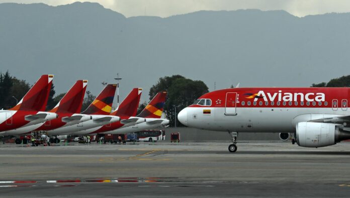 Avianca ofrece opciones de retorno a pasajeros afectados por la quiebra de Spirit Airlines