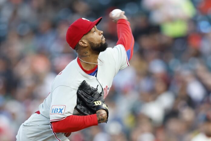 El dominicano Cristopher Sánchez, el lanzador dominante de los Filis