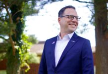 Gobernador Josh Shapiro y vicegobernador Austin Davis aseguran nominación demócrata y lanzan campaña de reelección en Pensilvania