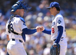 Yoshinobu Yamamoto poncha a 10 y Dodgers ganan la serie a Filis con triunfo 9-1 filis