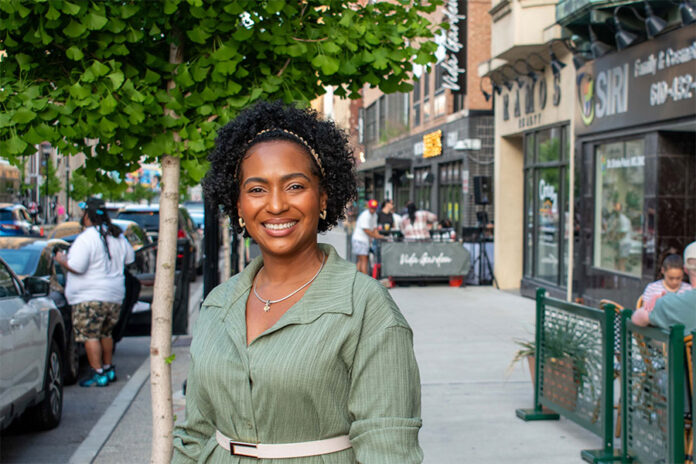 Dominicana-en-Allentown-inspira-a-su-comunidad-a-explorar-el-mundo
