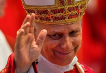 El papa pide una regulación firme de la IA en una encíclica sobre el futuro de la humanidad