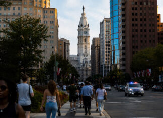 Filadelfia entra al verano entre violencia persistente, apatía electoral y presión económica