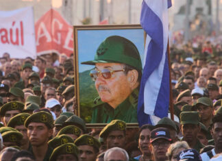 Miles de cubanos muestran su apoyo a Raúl Castro luego de acusaciones de EE. UU.