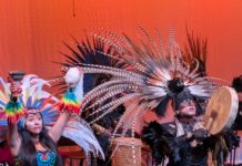 When the past resonates: Aztec dance and baroque music, living culture in times of historical debate