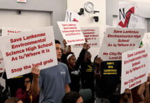 Cierre de escuelas provoca choque político y comunitario en Filadelfia