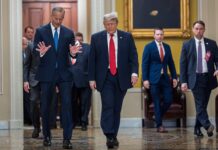 Trump tiene tensa reunión con senadores republicanos tras cancelar firma de proyecto de vivienda