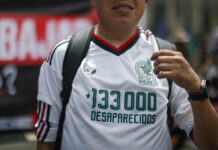 La crisis de desapariciones en México pelea por visibilizar su lucha en fiesta del Mundial