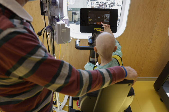 Aplicaciones móviles para monitoreo de síntomas suponen una ayuda a pacientes con cáncer
