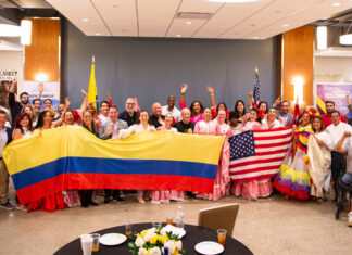 Colombianos se reunieron a tomar café con su cónsul