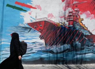 EE. UU. ataca Irán tras culpar a Teherán por choque de helicóptero. Irán dispara a países de la región