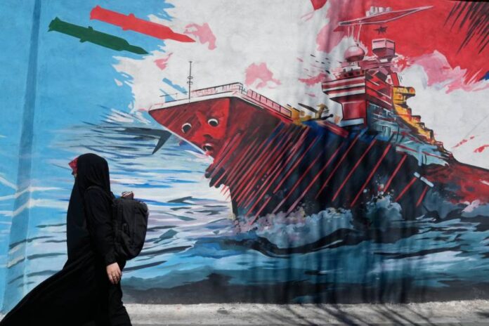 EEUU ataca Irán tras culpar a Teherán por choque de helicóptero. Irán dispara a países de la región