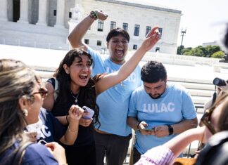 Supremo de EE. UU. considera ilegal la orden de Trump que limita ciudadanía por nacimiento