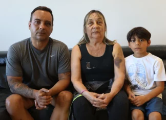 Sobrevivió a dos desastres naturales en La Guaira. Ya no volverá para no tentar a la muerte