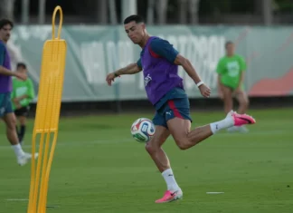 Aficionados de Portugal debaten el rol de Cristiano Ronaldo antes del debut en el Mundial ante Congo