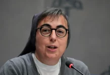 El papa asciende a una monja italiana a un alto cargo migratorio en el Vaticano