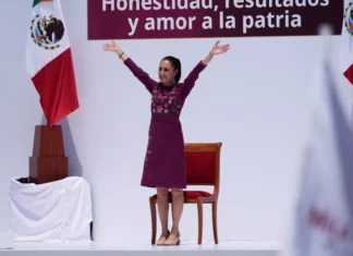 Presidenta mexicana pide a la FIFA reflexionar sobre altos precios de las entradas del Mundial 2026