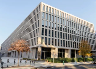 Trump traslada facultades del Departamento de Educación a otras entidades