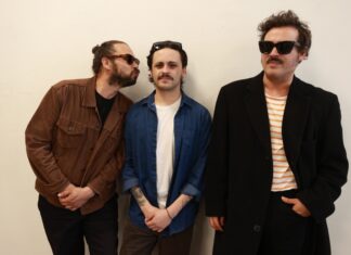 La banda Enjambre aborda la “crisis de salud mental” con el álbum ‘Daños Luz’