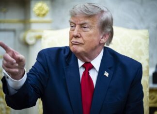 Trump impone aranceles del 50 % a la mayoría de las importaciones procedentes de Canadá aranceles