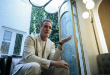 Erik Hayser explora en ‘El otro padre’ la paternidad más allá de los lazos de sangre
