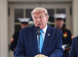 Gobierno Trump faculta a jueces de inmigración a imponer multas de hasta 3500 dólares