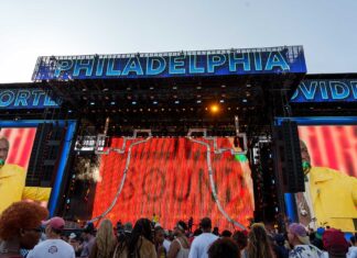Unity under pressure: Heat and storms tested the One Philly concert