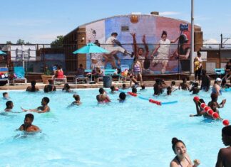 Piscinas públicas cerca de las comunidades latinas de Filadelfia