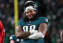 Jalen Carter será el tackle defensivo mejor pagado de la NFL tras extensión de contrato con Eagles