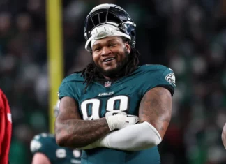 Jalen Carter será el tackle defensivo mejor pagado de la NFL tras extensión de contrato con Eagles