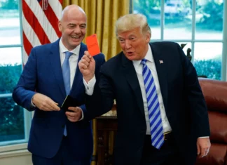 Eurodiputados quieren investigar a Infantino tras el caso Balogun