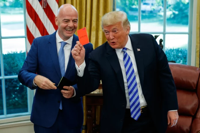 Eurodiputados quieren investigar a Infantino tras el caso Balogun