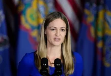 Candidata demócrata apunta a centros de datos para sacar a republicano en Pensilvania