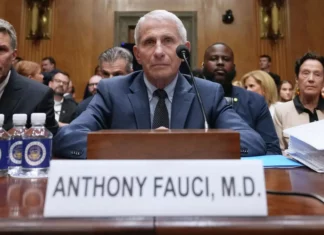 Fauci invoca la Quinta Enmienda y se niega a testificar ante senadores sobre el COVID-19 Fauci
