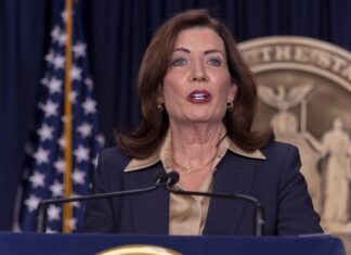 Nueva York veta la cooperación entre Policía local y ICE en casos migratorios civiles