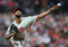 Sánchez poncha a 11 y, pese a boletos, Filis vencen 5-0 a Orioles para cortar mala racha
