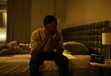 Dormir mal también enferma el intestino: el peligro oculto del insomnio en la microbiota