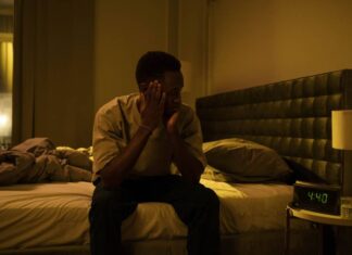 Dormir mal también enferma el intestino: el peligro oculto del insomnio en la microbiota