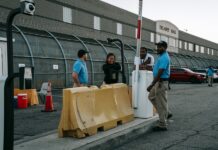 Denuncian tercera muerte de inmigrante detenido en centro de ICE en Nueva Jersey