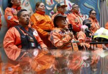 Rescatistas mexicanos «Topos Azteca» desafían la burocracia para salvar vidas en Colombia