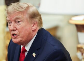 Un tribunal federal anula la suspensión de visados ordenada por Trump para 75 países visados