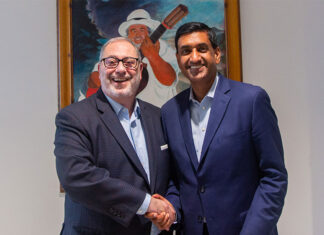 Congresista de Silicon Valley se reunió con líderes latinos de Filadelfia