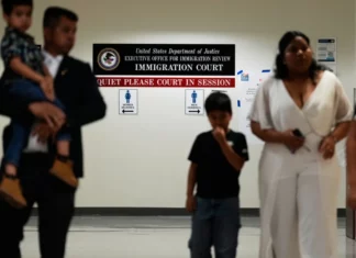 Despacho jurídico vinculado al gobierno de Trump rechaza oferta para representar a niños migrantes