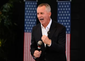Misión imposible: un exrepublicano intenta probar que los demócratas pueden ganar en Florida