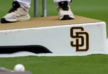Exjugador venezolano que trabaja para los San Diego Padres es detenido por ICE